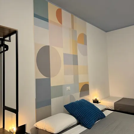 Sleep Toledo - Self Check-in * Neapel
