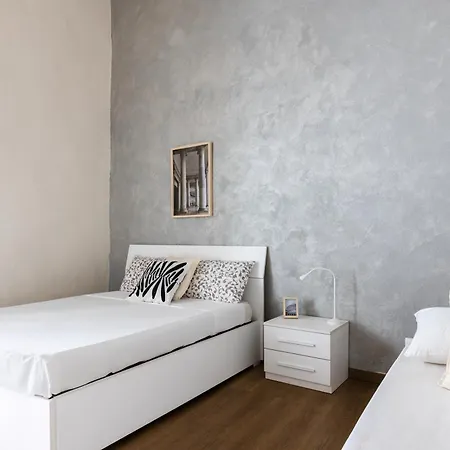 Apartment Cozy Historical Flat *