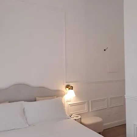 Guest house Domus Sirena Naples