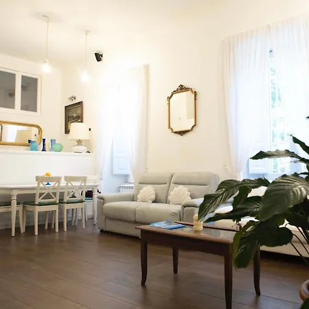 Vomerwood Loft - Luxe And Spacious House In Vomero Neapel
