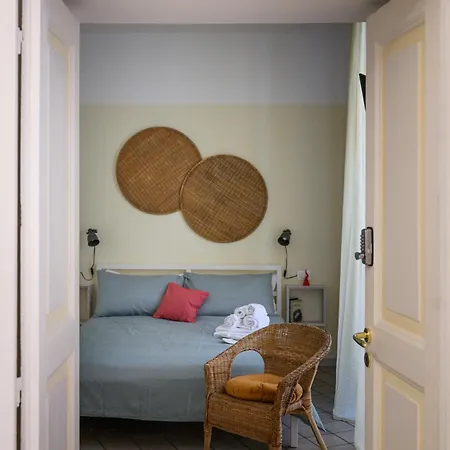 Bed & Breakfast Madi Naples