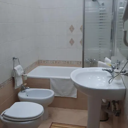 Apartamento White 2 San Gregorio 14 Nápoles