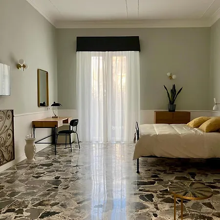Casa Vera * Naples
