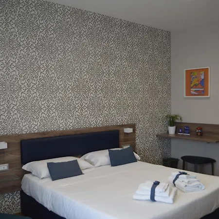 Bed & Breakfast Famalu 2*