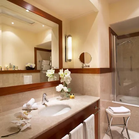 Starhotels Terminus Hotel 4*