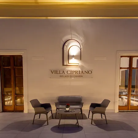 Cipriano - Relais Di Charm * Napoli