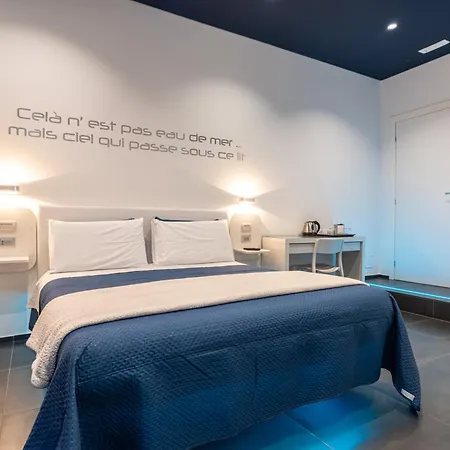 Skyhouse Beverello 3*