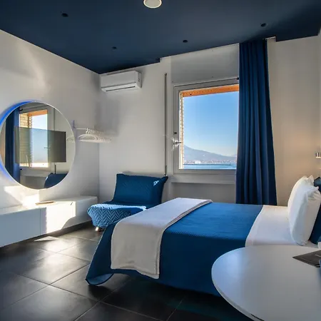 Alojamento de Acomodação e Pequeno-almoço Skyhouse Beverello 3*