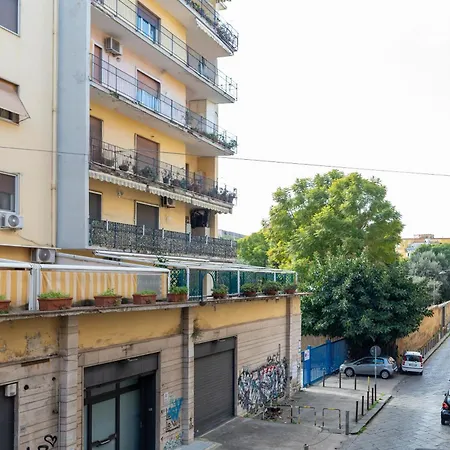Am - Tra Il Centro E La Stazione Appartamento Napoli