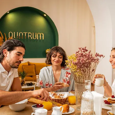 Quatrum Napoli