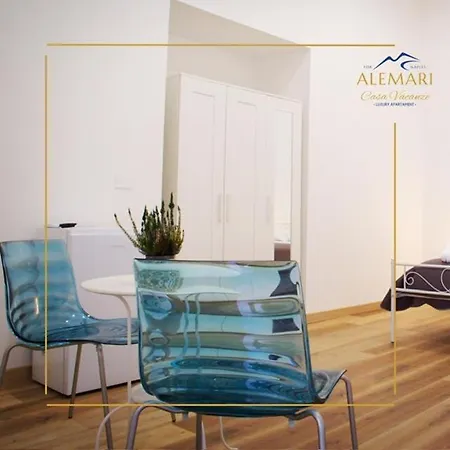 Alemari Casa Vacanze Affittacamere Napoli