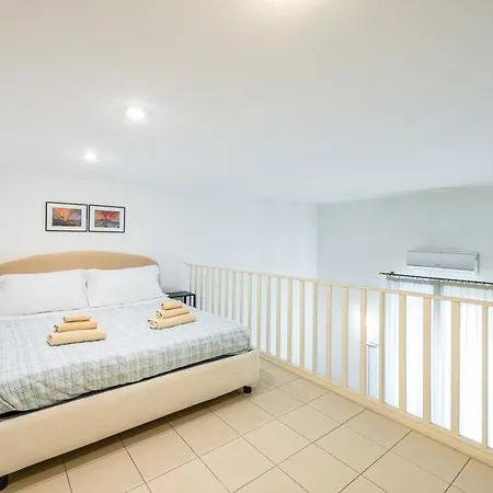 Appartement Centrally Located By The Sea Prestigious Naples