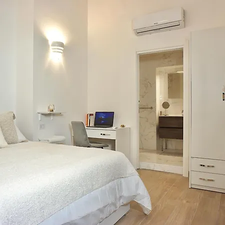Unihome Naples