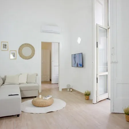 Apartment Unihome *