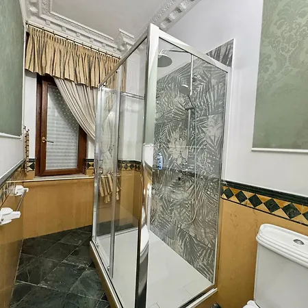 Castellano House Naples