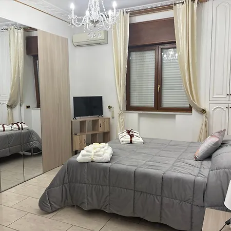 Castellano House Holiday home Naples