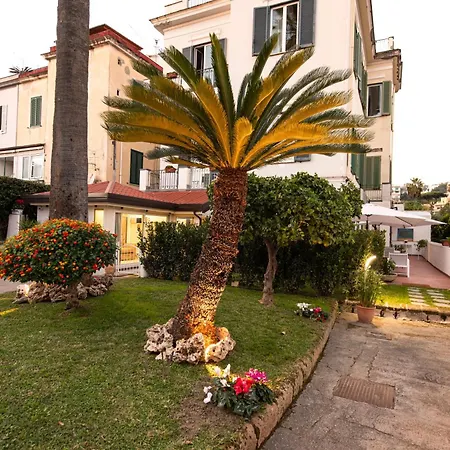 Casa Giulia Vesuvio Posillipo * Napoli