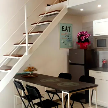 Akihome Portanova Apartment *
