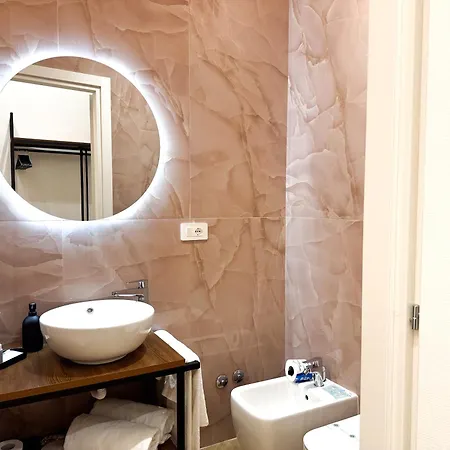 Toledo Luxury - Lr Collection Affittacamere Napoli