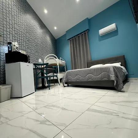 Fly 2 Apartment