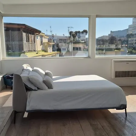Terrazza Manu - Loft Suspended Over The City-vomero * Naples