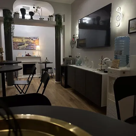 Vesu Bed & Breakfast 2*