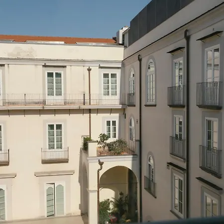 Palazzo Caracciolo