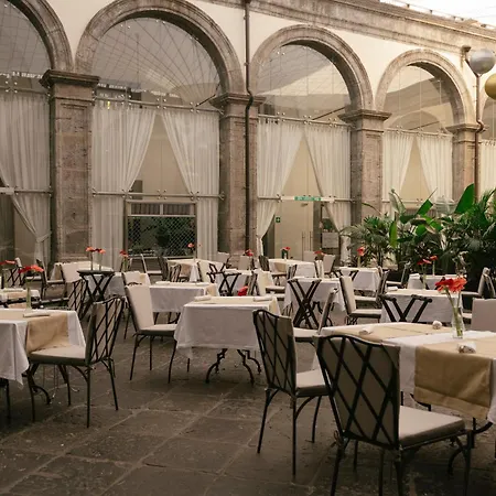 Palazzo Caracciolo Отель Неаполь