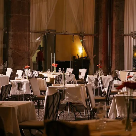 Отель Palazzo Caracciolo