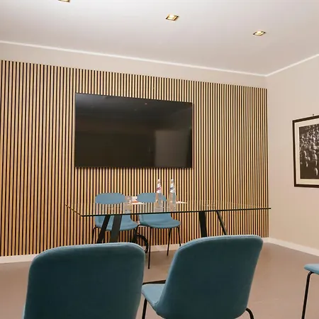Palazzo Caracciolo 4* Неаполь