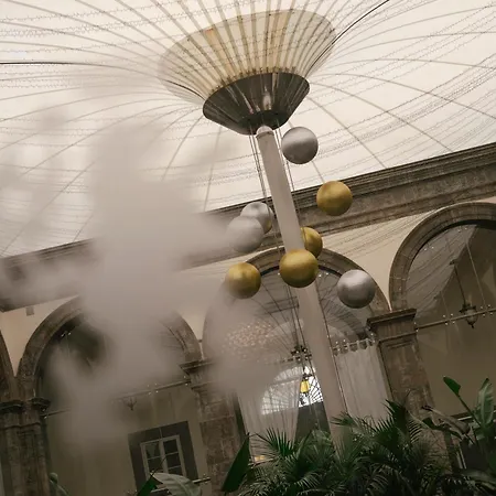 Отель Palazzo Caracciolo 4*