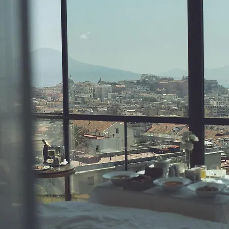 De Bonart Naples, Curio Collection By Hilton Hotel