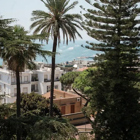 De Bonart Naples, Curio Collection By Hilton 5* Nápoles