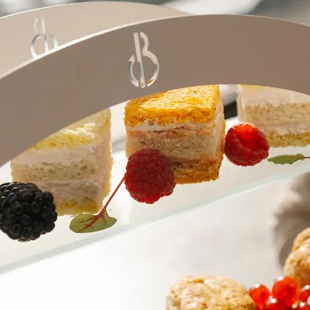 Hotel De Bonart Naples, Curio Collection By Hilton 5*