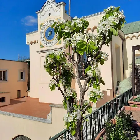 Bed & Breakfast Dimora Cortese Naples