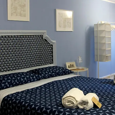 Casa Avallone Apartment Naples