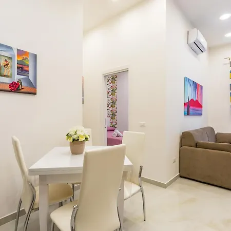 Toledo House Apartment *