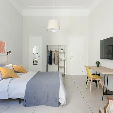Casa Doclea _comfort & Relax Nel Cuore Della Citta Naples