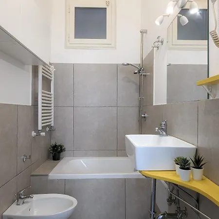 Casa Doclea _comfort & Relax Nel Cuore Della Citta Naples