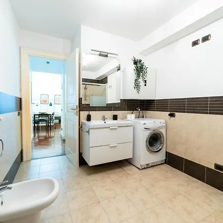 Apartment Via Atri 25