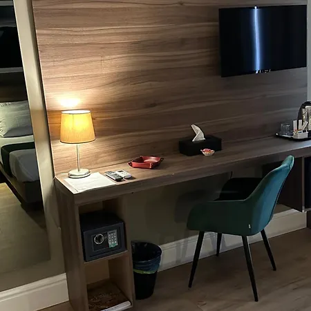 7th Floor