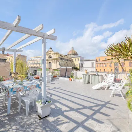 Mimi Terrace Naples
