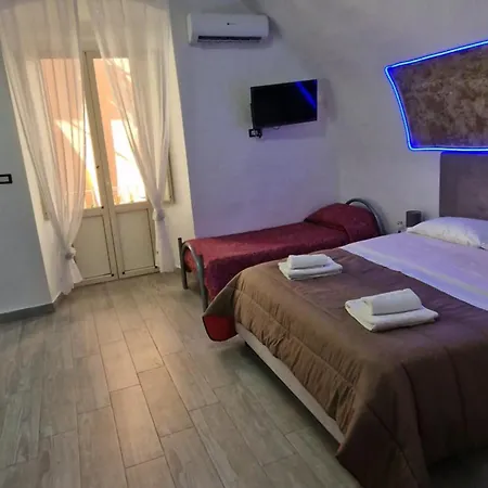 Intero Espo * Nápoles