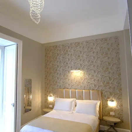 Guest house Leone D'autore - Rooftop Centro Storico Naples