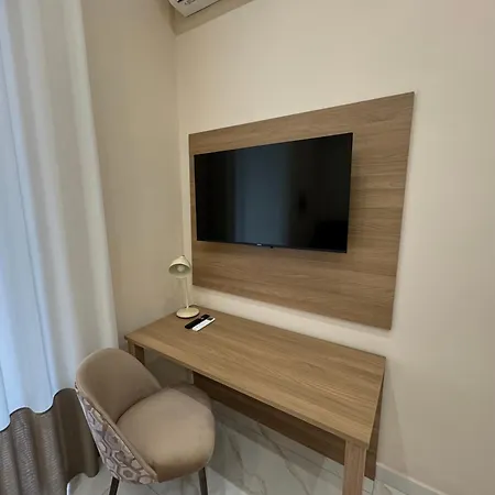 Apartment Arena's *