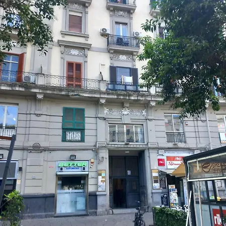 Apartment Oasi Carlo Iii Naples