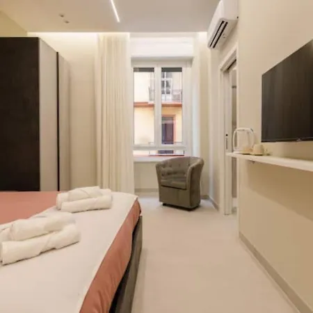 Luxury Naples
