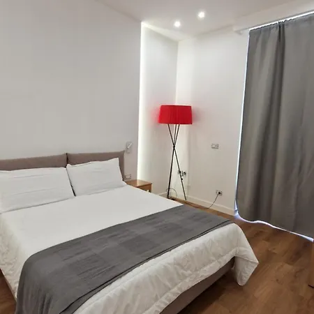 Bed & Breakfast Center 2*