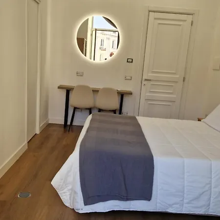 Center Bed & Breakfast Naples