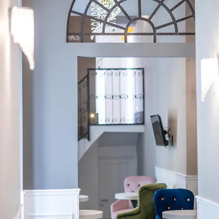 Leone D'autore - Rooftop Centro Storico Guest house